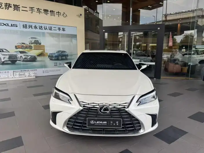 Lexus ES 2025 Model 200 Premium – фото 2