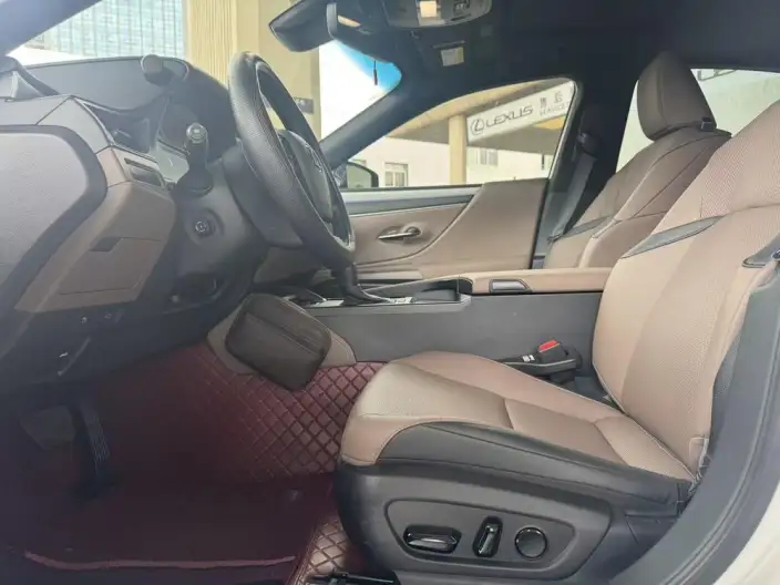 Lexus ES 2025 Model 200 Premium – фото 8