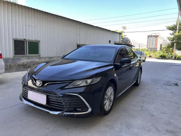 Toyota Camry 2023 Model 2.0G Deluxe Edition – фото 1