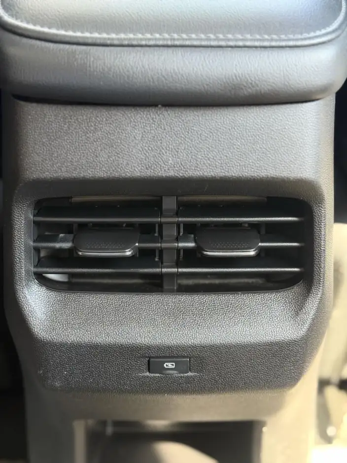 WULING Asta 2021 Model 1.5T Automatic Starlight Edition – фото 9