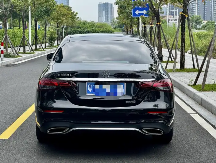 Mercedes-Benz E-Class 2022 Model Facelift II E 300 L Fashion Model Sports sedan – фото 5