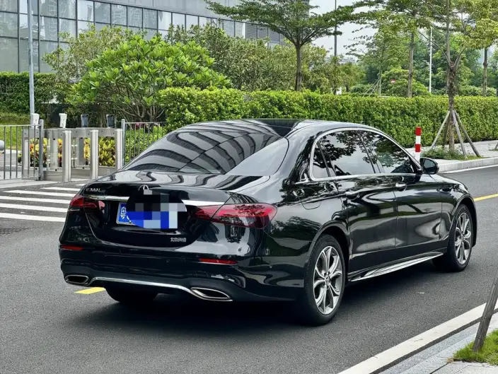 Mercedes-Benz E-Class 2022 Model Facelift II E 300 L Fashion Model Sports sedan – фото 6