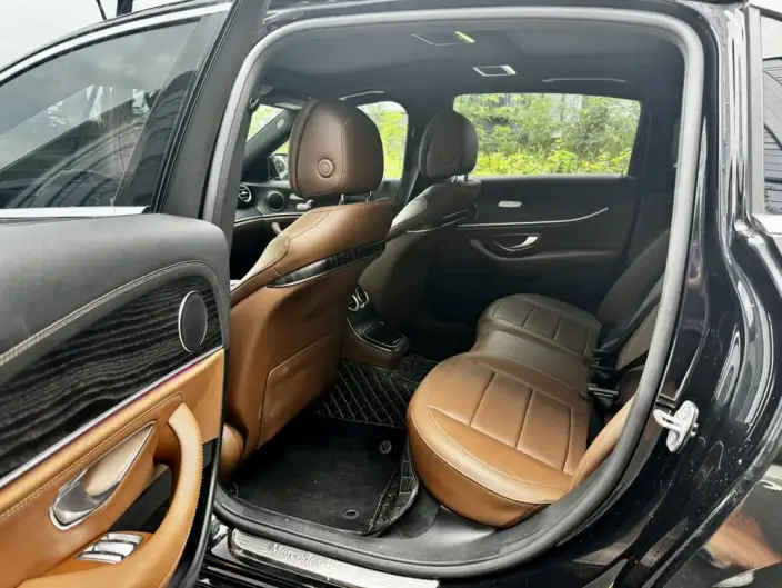 Mercedes-Benz E-Class 2022 Model Facelift II E 300 L Fashion Model Sports sedan – фото 9