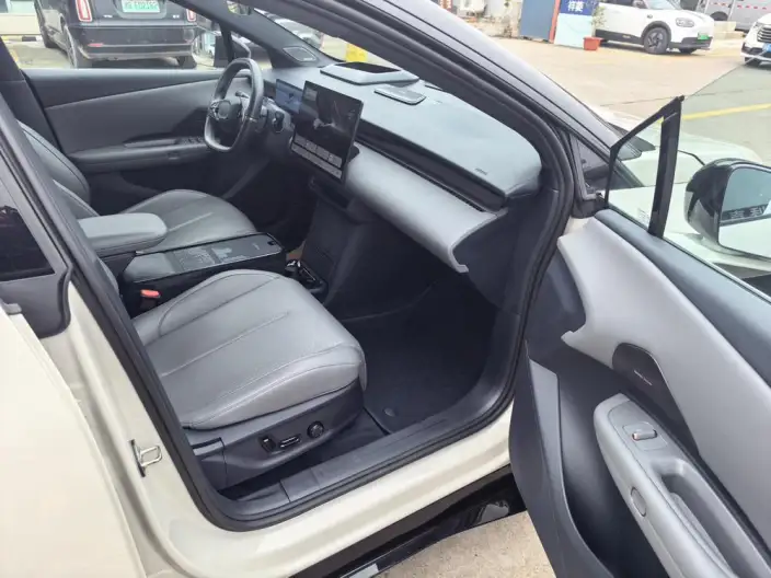 Lynk & Co 20 2025 Model Z20 530km Rear Drive Max – фото 6