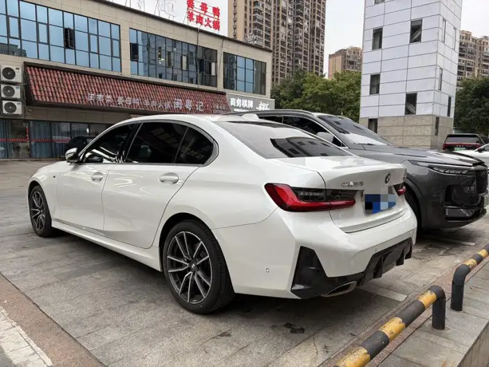 BMW 3 Series 2023 Model 325Li M Sports Set