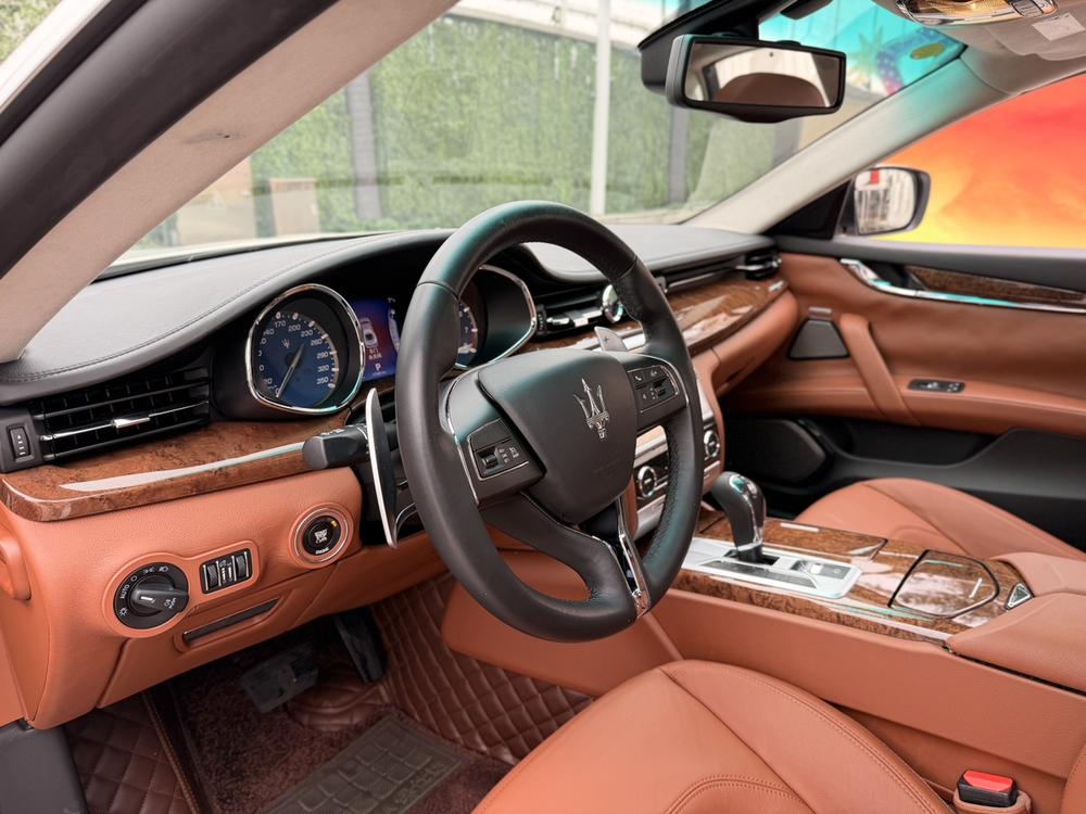 Quattroporte 2013 модификация 3.8T Standard type – фото 21