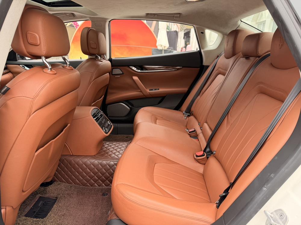 Quattroporte 2013 модификация 3.8T Standard type – фото 26
