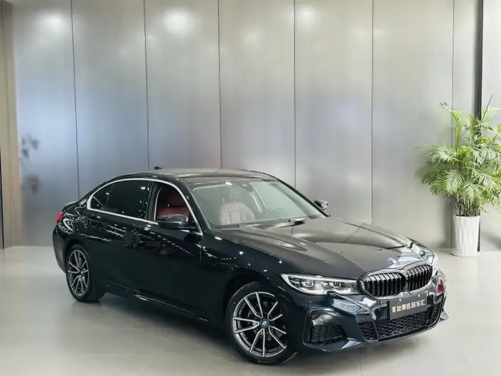 BMW 3 Series 2022 Model 325Li M Sports Set