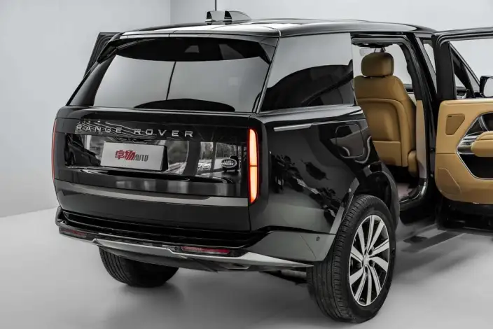 Range Rover 2025 Model 3.0 L6 400PS Shengshi Extended Edition – фото 9