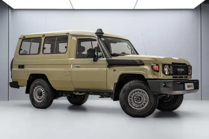 Rand Coolouse 70 2025 Model 4.0L Automatic 4WD 5 seat Parallel Imported – фото 3