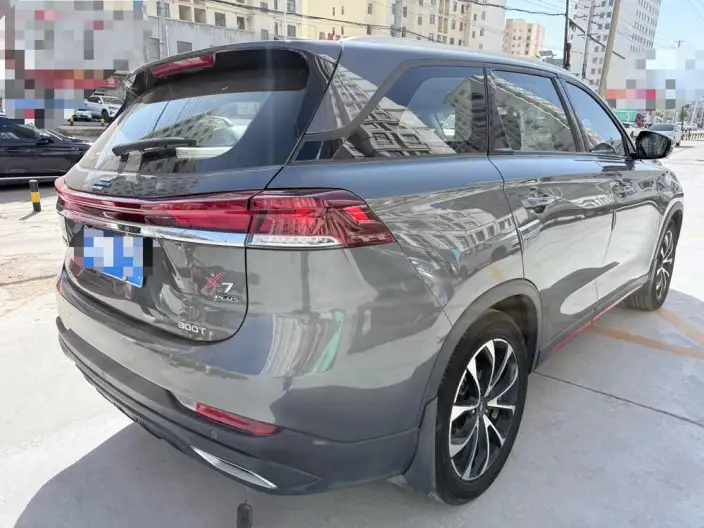 Changan Auchan X7 PLUS 2023 Model Changxiang Edition 1.5T Automatic Noble Model 7 seat – фото 6