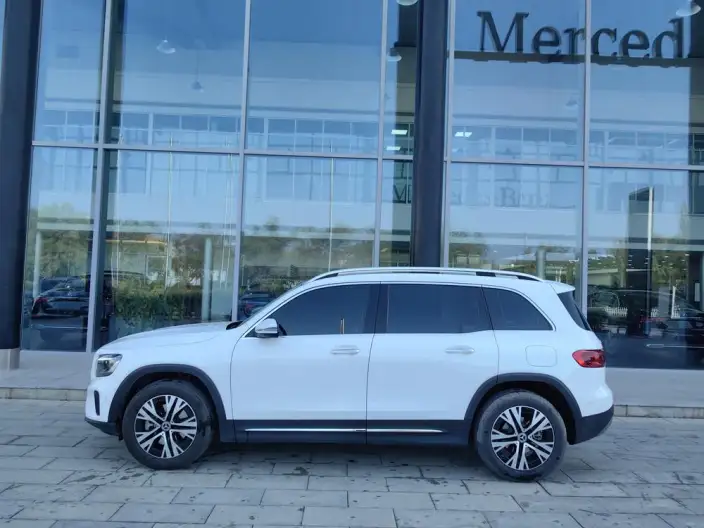 Mercedes-Benz GLB 2024 Model GLB 220 Dynamic Model