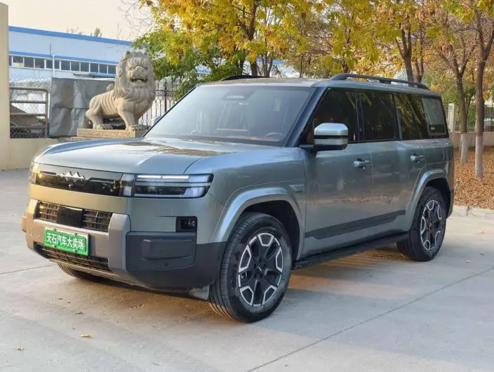 Titan 7 PHEV 2025 Model 200KM 2WD Max Edition – фото 1