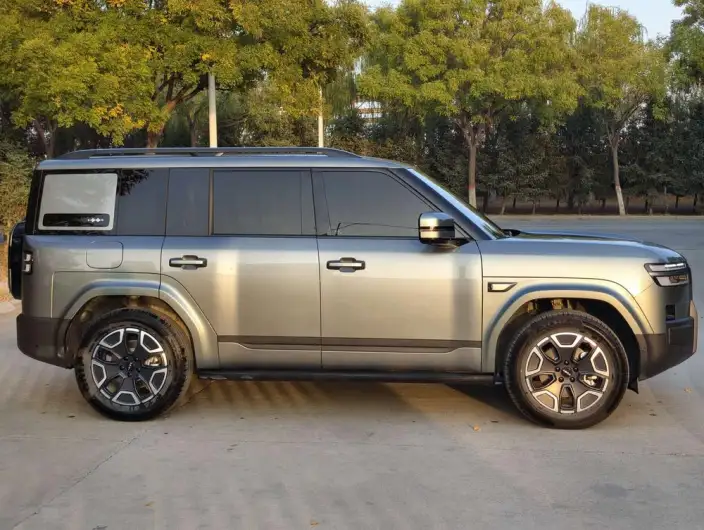 Titan 7 PHEV 2025 Model 200KM 2WD Max Edition – фото 8