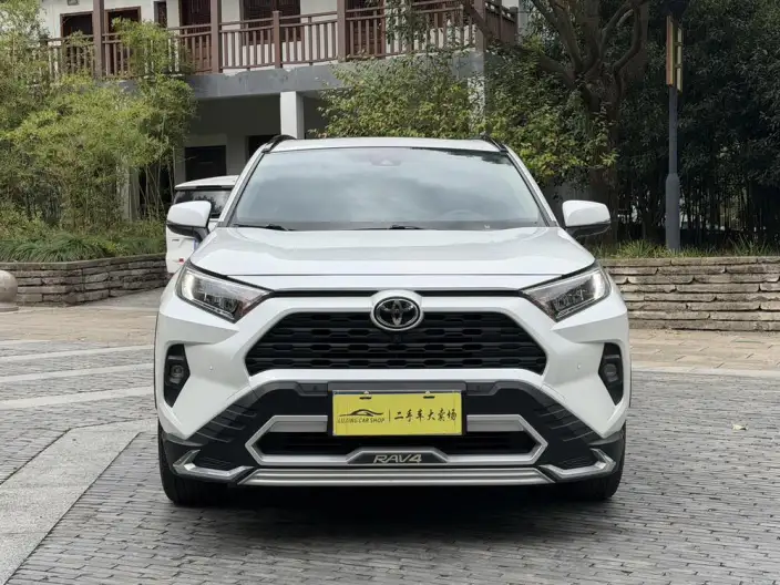 Toyota RAV4 2024 Model 2.0L CVT 2WD Fashion edition – фото 2