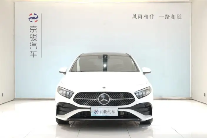 Mercedes-Benz A-class 2025 Model A 200 L Fashion Edition