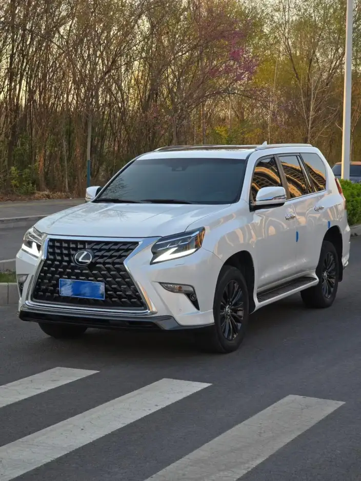 Lexus GX 2023 Model 4.6L Automatic 4WD 6 seat Parallel Imported – фото 1