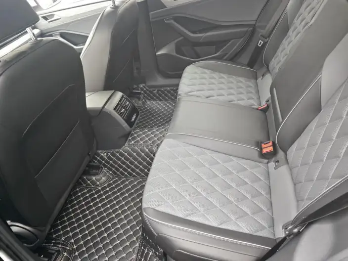 Volkswagen Sagitar 2023 Model 300TSI DSG Superior Edition – фото 9