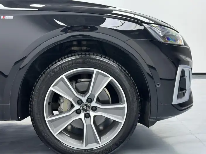 Audi Q5L 2022 Model Facelift 45T Luxury Dynamic Model – фото 8