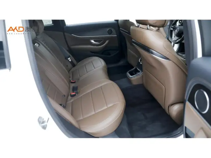 Mercedes-Benz E-Class PHEV 2022 Model Facelift E 350 e L Sports sedan – фото 8