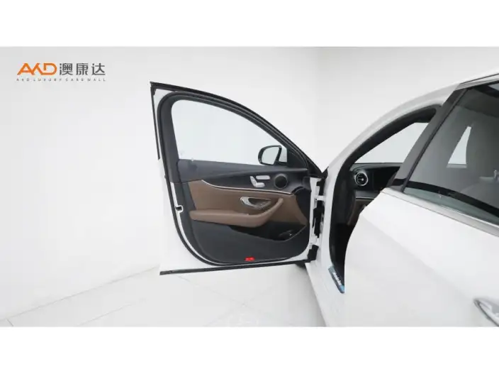 Mercedes-Benz E-Class PHEV 2022 Model Facelift E 350 e L Sports sedan – фото 9