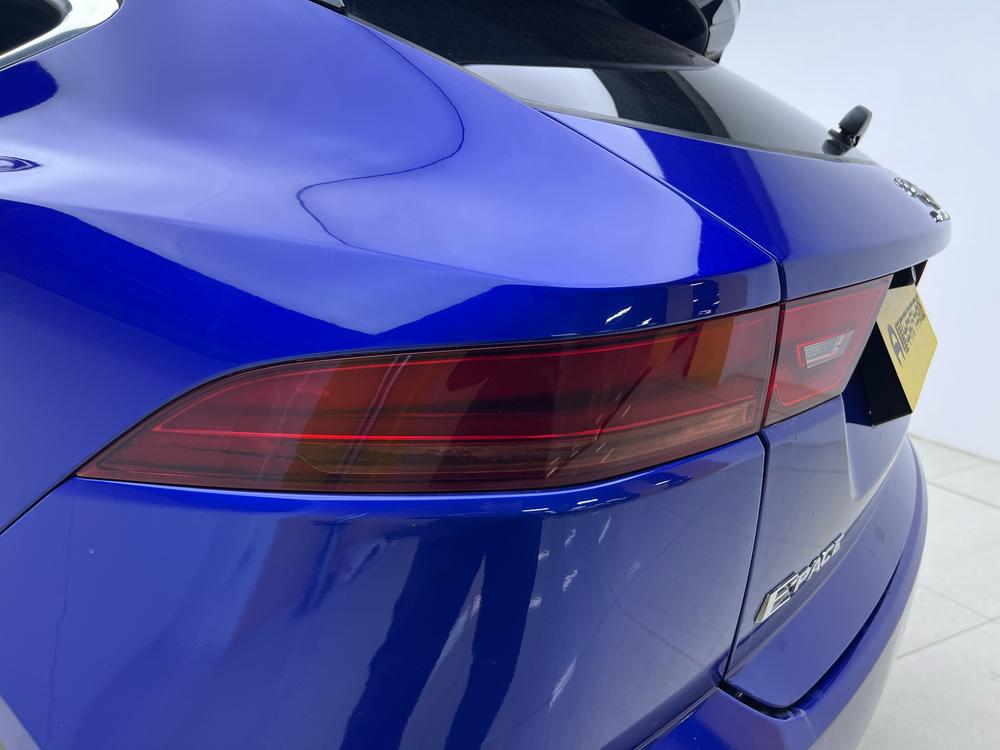 Jaguar E-PACE Модель 2018 года P250 S – фото 13