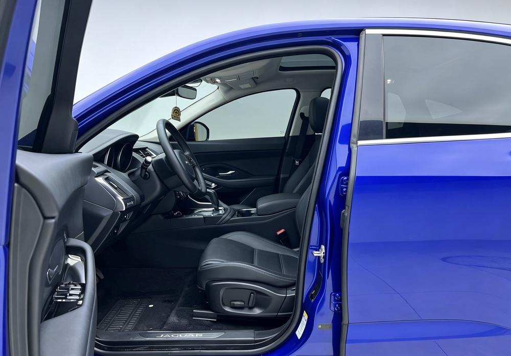 Jaguar E-PACE Модель 2018 года P250 S – фото 17