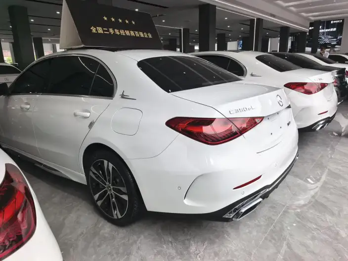 Mercedes-Benz C-Class PHEV 2024 Model C 350 eL – фото 4