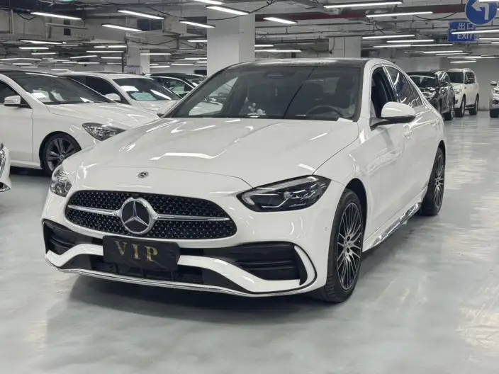 Mercedes-Benz C-Class 2023 Model C 260 L Sports Edition – фото 1