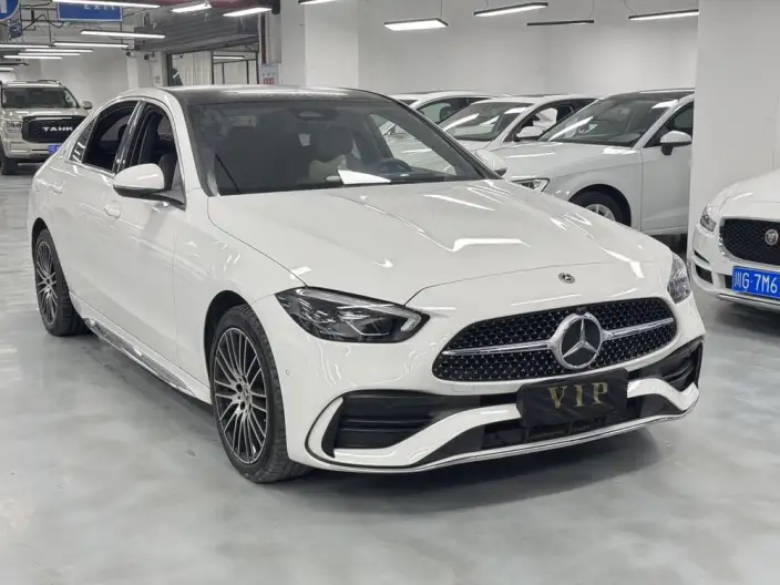 Mercedes-Benz C-Class 2023 Model C 260 L Sports Edition – фото 3