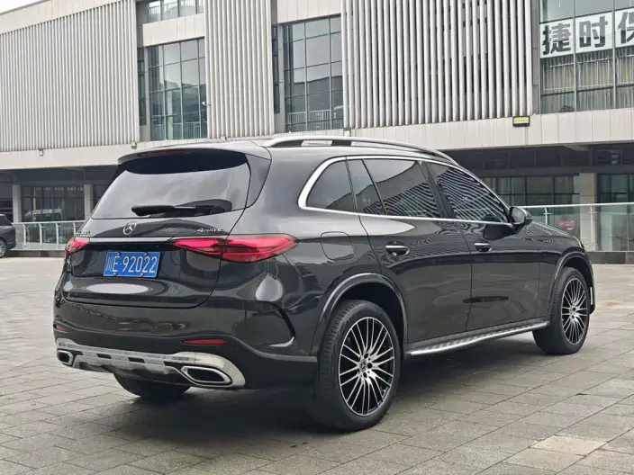 Mercedes-Benz GLC 2023 Model GLC 300 L 4MATIC Luxury Model 7 seat – фото 7