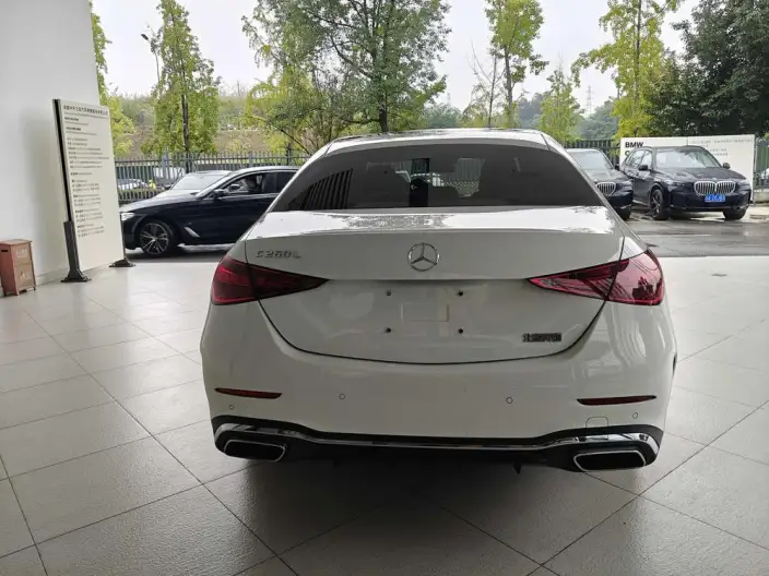 Mercedes-Benz C-Class 2023 Model C 260 L Sports Edition – фото 3