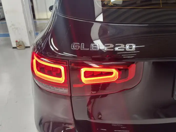 Mercedes-Benz GLB 2023 Model GLB 220 Dynamic Model – фото 7