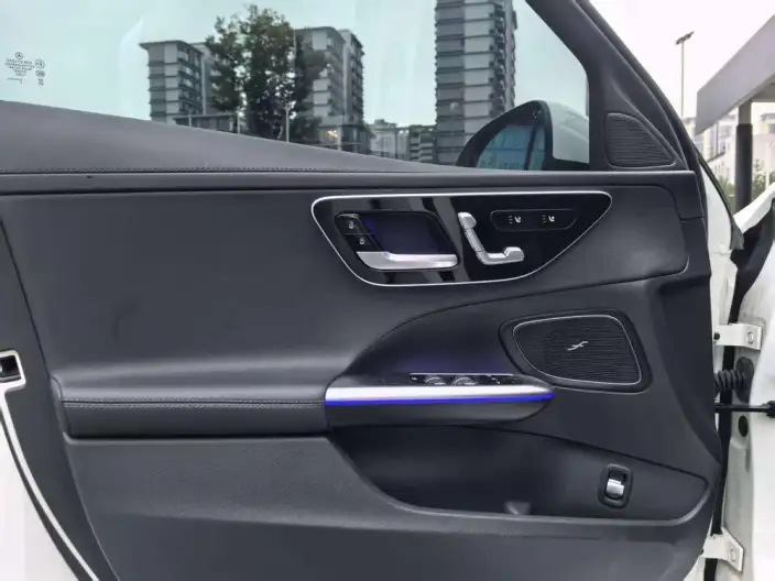 Mercedes-Benz C-Class 2024 Model C 260 L Sports Edition – фото 8