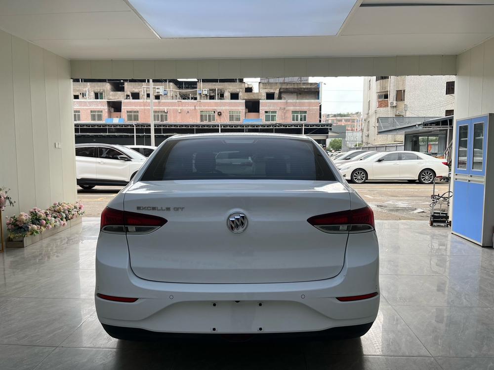 Buick Excelle 2021 Classic 1.5L Automatic Elite – фото 5