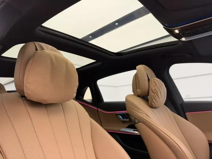 Mercedes-Benz E-Class 2025 Model E 300 L Fashion Model sedan – фото 10