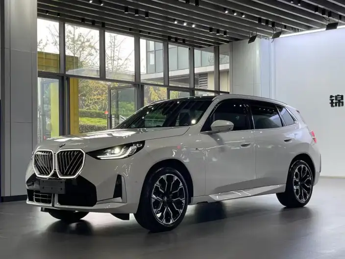 BMW X3 2025 Model xDrive30L Exclusive Model M Sports Set – фото 1
