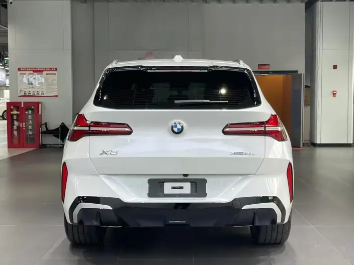 BMW X3 2025 Model xDrive30L Exclusive Model M Sports Set – фото 5