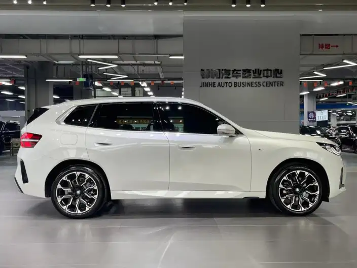 BMW X3 2025 Model xDrive30L Exclusive Model M Sports Set – фото 7