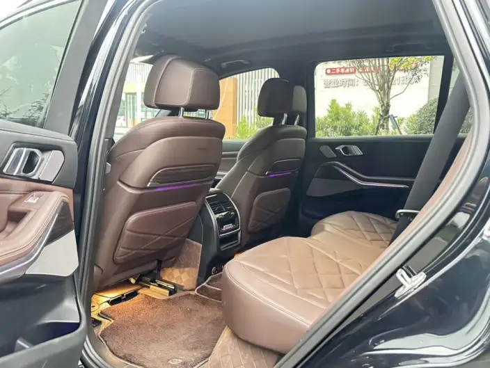 BMW X5 2023 Model xDrive40Li M Sports Set – фото 10