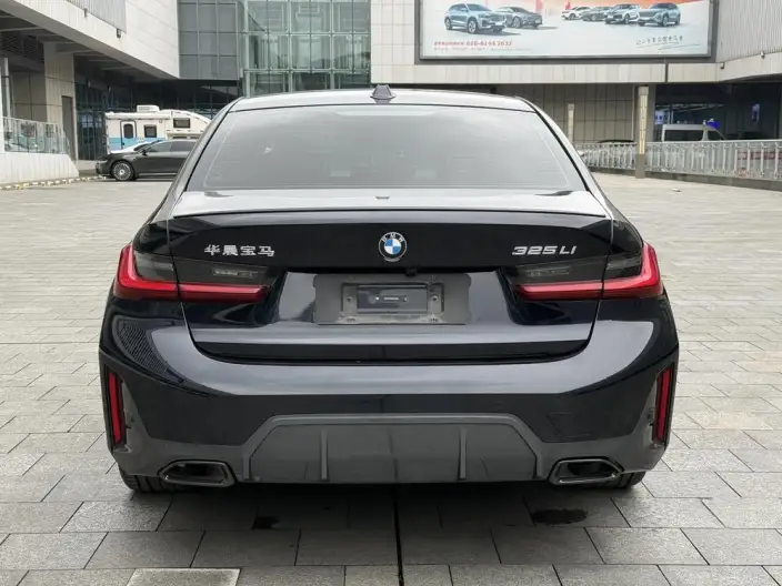 BMW 3 Series 2023 Model 325Li M Sports Night Set – фото 6