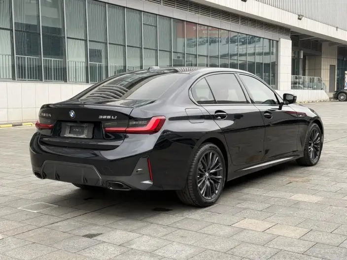 BMW 3 Series 2023 Model 325Li M Sports Night Set – фото 7