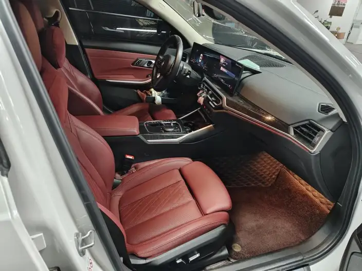BMW 3 Series 2023 Model 325Li M Sports Set – фото 7