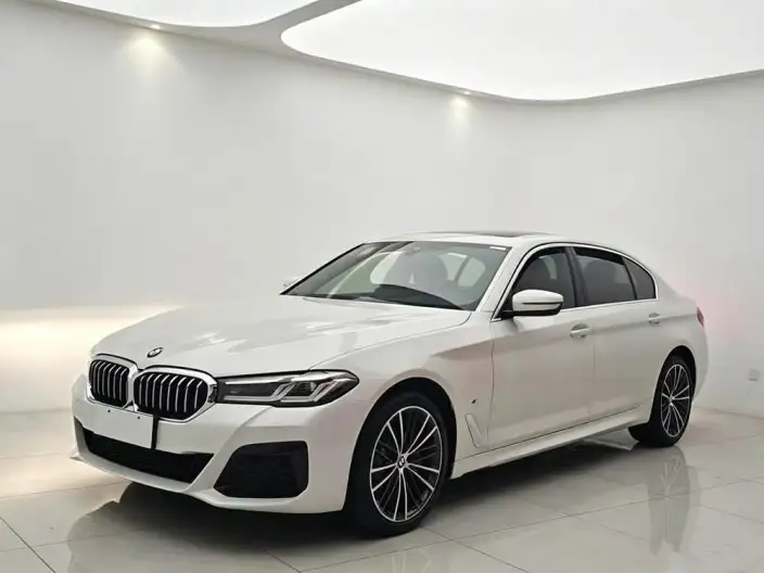 BMW 5 Series 2022 Model Facelift II 530Li xDrive M Sports Set – фото 1