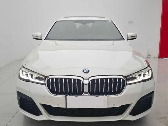 BMW 5 Series 2022 Model Facelift II 530Li xDrive M Sports Set – фото 2