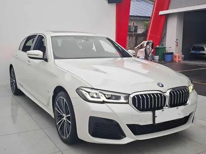 BMW 5 Series 2022 Model Facelift II 530Li xDrive M Sports Set – фото 3