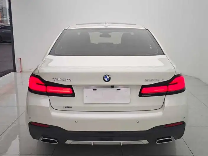 BMW 5 Series 2022 Model Facelift II 530Li xDrive M Sports Set – фото 6