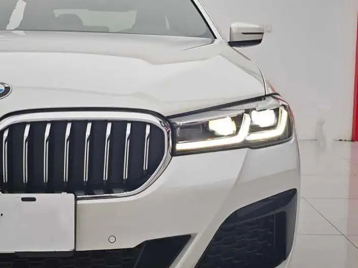 BMW 5 Series 2022 Model Facelift II 530Li xDrive M Sports Set – фото 8
