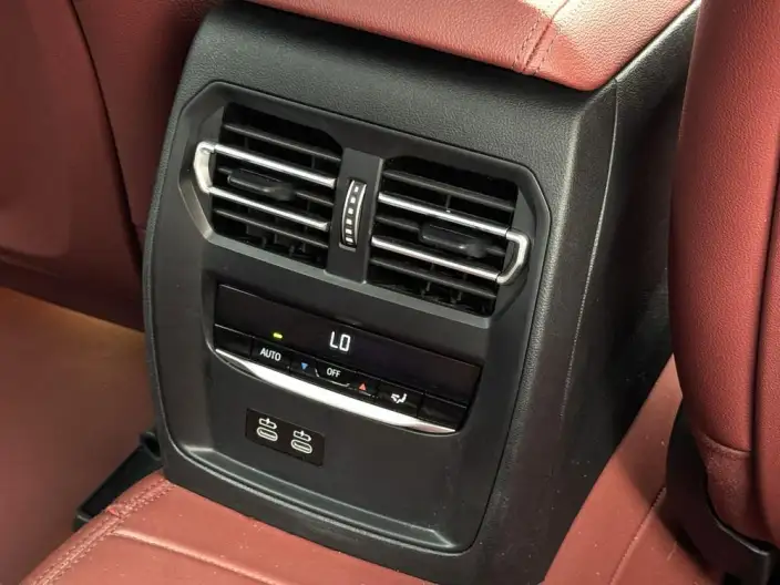 BMW i3 2023 Model eDrive35L – фото 7