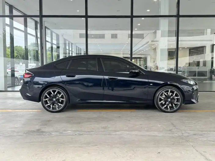 BMW 2 Series 2025 Model 225L M Sports Night Set – фото 7